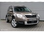 Skoda Yeti 1.2 TSI Ambition | Pano | Trekhaak | Automaat | Lage KM | Cruise | PDC | Navi | Clima | Limited Edition