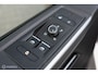 Volkswagen Transporter 2.0 TDI L2H1 32 DC (Multivan) | LED | Camera | Dubbele schuifdeur | Leder | Stoelverw. | ACC | Uniek