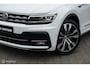 Volkswagen Tiguan 2.0 TSI 4Motion Highline Business R | Virtual | ACC | Pano | Trekhaak | AWD | All season | recent onderhoud | R-line | Full options