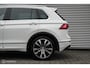 Volkswagen Tiguan 2.0 TSI 4Motion Highline Business R | Virtual | ACC | Pano | Trekhaak | AWD | All season | recent onderhoud | R-line | Full options