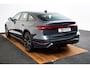 Audi A6 Sportback e-tron S edition performance 100 kWh Tech plus - Exterieurpakket zwart - Driespaaks sportstuur - Standkachel - Stoelverwarming - Elektrisch instelbare voorstoelen - MMI experience plus -
