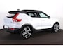 Volvo XC40 B5 AWD R-Design - Harman Kardon audio - Full LED met bochtenverlichting - Draadloos telefoon opladen - Verwarmbare voorstoelen & stuurwiel - Parkeersensoren voor & achter - Parkeercamera achter - Elektr. bedienbare kindersloten achter - Getint glas v.a. de B-stijl - 2100 kg trekgewicht - Elektr. inklapbare trekhaak - 20 inch LMV