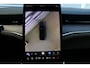 Volvo ES90 Single Motor Ext. R. Plus Launch Edition 92 kWh | 21" 5-spaaks Aero Velgen | Warmtepomp | Verwarmende + Geventileerde Voorstoelen | Verwarmd Stuurwiel | Elektrisch Verstelbare Passagiersstoel |Panoramadak | Head-up Display | Keyless Entry/Start | Kunstlederen Interieurdelen |