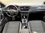 Volkswagen T-Roc 1.5 TSI Sport Business R- Line | Pano| Trekhaak| ACC| Full LED