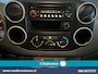 Peugeot Partner 1.6 BlueHDi 100pk L2H1 Euro6 Airco | 3-Zits | Imperiaal | Camera | Cruisecontrol | Trekhaak Parkeersensoren, Bijrijdersbank