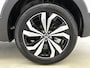 Volkswagen T-Cross 1.0 TSI Life Edition 116 PK | IQ Lights | Apple Carplay | Navigatie | Parkeersensoren | Camera | Android Auto | Keyless access | Ruiten getint | 17" Lichtmetalen velgen | Adaptieve cruise control |