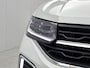 Volkswagen T-Cross 1.0 TSI Life Edition 116 PK | IQ Lights | Apple Carplay | Navigatie | Parkeersensoren | Camera | Android Auto | Keyless access | Ruiten getint | 17" Lichtmetalen velgen | Adaptieve cruise control |
