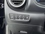 Hyundai Kona Electric EV Premium 64 kWh | SoH 96% | Leer | Stoel + stuurverwarming | Head-up display | Navigatie | Camera |