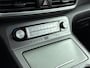 Hyundai Kona Electric EV Premium 64 kWh | SoH 96% | Leer | Stoel + stuurverwarming | Head-up display | Navigatie | Camera |