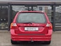 Volvo V70 T5| 5 Cilinder| Summum|Adaptivecruisecontrol|Afneembare trekhaak|Standkachel