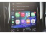 Volvo XC60 T5 250PK Automaat R-Design Adaptieve cruise control / Semi elektrisch wegklapbare trekhaak / Apple Carplay / Stoel en stuurwielverwarming / Parkeersensoren voor en achter met parkeercamera