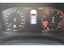 Volvo XC60 T5 250PK Automaat R-Design Adaptieve cruise control / Semi elektrisch wegklapbare trekhaak / Apple Carplay / Stoel en stuurwielverwarming / Parkeersensoren voor en achter met parkeercamera