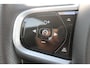 Volvo XC60 T5 250PK Automaat R-Design Adaptieve cruise control / Semi elektrisch wegklapbare trekhaak / Apple Carplay / Stoel en stuurwielverwarming / Parkeersensoren voor en achter met parkeercamera