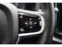 Volvo XC60 T6 Recharge AWD R-Design | Stoelverwarming | Trekhaak | Panoramadak | Parkeercamera | BLIS | Pilot Assist | Keyless