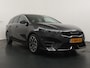 Kia Ceed Sportswagon 1.5 T-GDi GT-Line - Schuif/kantel dak - Camera - Navigatie - AppleCarplay Android Auto - 7 Jaar of 150.000km Fabrieksgarantie