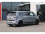 Volkswagen ID. Buzz Pro Bulli Limited Edition 86 kWh LWB 7p. 286PK / 210kW, LED Matrix (IQ.Lights), 360° rondomzichcamera (area view), head-up display, 3-zone Climatronic, Soundsysteem "Harman Kardon", Apple Carplay & Android Auto, verwarmbare voorstoelen, verwarmbaar stuurwiel, 7 volwaardige zitplaatsen, dodehoekdetectie (Side Assist), autonome parkeerfunctie (Park Assist Pro), achteruitrijcamera (rear view), draadloze telefoonlader, dynamische grootlichtassistent, 20'' LMV 'Stockton', DAB+, adaptieve cruise control (acc), parkeersensoren voor en achter (pdc), elektrisch verstel-, verwarm- en inklapbare buitenspiegels etc.