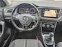 Volkswagen T-Roc 1.0 TSI Sport BJ.2018 / Navi / Pdc / Stoelverwarming / 6 Bak / 17"Lmv / Trekhaak !!
