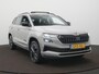 Skoda Karoq 1.5 TSI ACT Sportline Business Panoramadak - Trekhaak - 18 Inch - Stoelverwarming