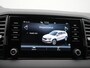 Skoda Karoq 1.5 TSI ACT Sportline Business Panoramadak - Trekhaak - 18 Inch - Stoelverwarming