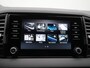Skoda Karoq 1.5 TSI ACT Sportline Business Panoramadak - Trekhaak - 18 Inch - Stoelverwarming