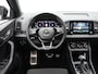 Skoda Karoq 1.5 TSI ACT Sportline Business Panoramadak - Trekhaak - 18 Inch - Stoelverwarming