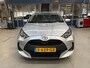 Toyota Yaris 1.5 VVT-i 125pk Active | Apple carplay / Android auto | Airco | Cruise control | All season banden | NAP | Rijklaar prijs!
