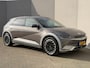 Hyundai Ioniq 5 Lounge 73kWh Automaat / Fabrieksgarantie tot 09-2027 / Dealer Onderhouden /  8 Jaar Batterij Garantie / Warmtepomp / HUD / BOSE / 360 Camera /  Elektr. Stoelen / Stoel Verwarming / Stuurwiel Verwarming / Stoel Ventilatie / Dodehoek Detectie / Lederen Bekleding /