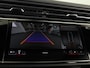Audi Q8 60 TFSI e quattro Pro Line S Competition 490pk | Panoramadak | HUD | 4 wielbesturing | Stoel ventilatie en massage | Verlengde garantie | 23 inch Lichtmetalen velgen