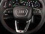 Audi Q8 60 TFSI e quattro Pro Line S Competition 490pk | Panoramadak | HUD | 4 wielbesturing | Stoel ventilatie en massage | Verlengde garantie | 23 inch Lichtmetalen velgen