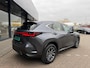Lexus NX 350h AWD Luxury Line | LEDER | CAMERA | LED LAMPEN | ADAPTIEVE CRUISE | DODEHOEK DETECTIE | HUD DISPLAY | STUURVERWARMING/VERWARMDE STOELEN | NAVIGATIE |