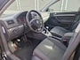 Volkswagen Golf 1.6 FSI Optive 2