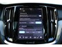 Volvo V60 T6 Automaat Plug-in hybrid AWD Plus Dark | Head-up Display | Harman/Kardon Premium Geluidssysteem | Panoramisch Schuif-/Kanteldak | Adaptieve Cruise Control met Pilot Assist |19" 5-triplespaaks Glossy Black | Lederen Bekleding | Google Navigatiesysteem | 360 Graden Camera | Electronic Climate Controle | Voorstoelen Verwarmd En Elektrische Lendesteunen | Keyless Entry | Elektrische Achterklep | Elektrisch Verstelbare Stoelen Voor Met Memory |Verwarmbare Achterbank |
