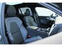 Volvo V60 T6 Automaat Plug-in hybrid AWD Plus Dark | Head-up Display | Harman/Kardon Premium Geluidssysteem | Panoramisch Schuif-/Kanteldak | Adaptieve Cruise Control met Pilot Assist |19" 5-triplespaaks Glossy Black | Lederen Bekleding | Google Navigatiesysteem | 360 Graden Camera | Electronic Climate Controle | Voorstoelen Verwarmd En Elektrische Lendesteunen | Keyless Entry | Elektrische Achterklep | Elektrisch Verstelbare Stoelen Voor Met Memory |Verwarmbare Achterbank |