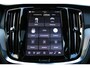 Volvo V60 2.0 T6 Plug-in hybrid AWD Plus Dark | Head-up Display | Harman/Kardon Premium Geluidssysteem | Panoramisch Schuif-/Kanteldak | Adaptieve Cruise Control met Pilot Assist |19" 5-triplespaaks Glossy Black | Lederen Bekleding | Google Navigatiesysteem | 360 Graden Camera | Electronic Climate Controle | Voorstoelen Verwarmd En Elektrische Lendesteunen | Keyless Entry | Elektrische Achterklep | Elektrisch Verstelbare Stoelen Voor Met Memory |Verwarmbare Achterbank |