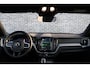 Volvo XC60 2.0 T6 Plug-in Hybrid AWD Plus Dark | Long Range PHEV | Harman Kardon Audio | LED Koplampen Adaptief | Sportstoelen | Panoramadak | 20 inch velgen | Stoel- en stuurverwarming | Google Maps navigatie | Standkachel | Apple Carplay / Android Auto | Volledig Volvo dealer onderhouden |