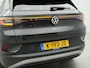 Volkswagen ID.4 First 77 kWh incl wegklapbare trekhaak | SoH 92,6% | Apple Carplay | Wegklapbare trekhaak | Navigatie | Achteruitrij camera | Wifi | Parkeersensoren voor en achter | Voorstoelen verwarmd | Spraakbediening |