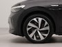 Volkswagen ID.4 First 77 kWh incl wegklapbare trekhaak | SoH 92,6% | Apple Carplay | Wegklapbare trekhaak | Navigatie | Achteruitrij camera | Wifi | Parkeersensoren voor en achter | Voorstoelen verwarmd | Spraakbediening |
