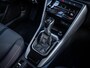 Volkswagen T-Roc 1.5 TSI Life - ACC l Apple Cplay l Camera l Navigatie
