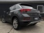 Volkswagen T-Roc 1.5 TSI Life - ACC l Apple Cplay l Camera l Navigatie