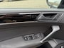 Volkswagen Touran 2.0 TDI DSG R-Line PANODAK | TREKHAAK |
