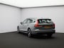 Volvo V60 2.0 B4 Essential Edition / Stoel-, stuurwiel- & achterbankverwarming / Achteruitrijcamera / Pilot Assist / BLIS