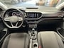 Volkswagen T-Cross 1.0 TSI LIFE BUSINESS NAVIGATIE CRUISE CONTROL STOELVERWARMING APPLE CARPLAY/ANDROID RIJSTROOKSENSOREN DODEHOEKSENSOREN PDC ZEER MOOI !! 3010