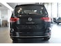 Volkswagen Touran 1.5 TSI R-LINE 7p navi camera pano trekhaak 18 inch !!
