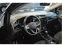 Volkswagen Touran 1.5 TSI R-LINE 7p navi camera pano trekhaak 18 inch !!