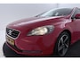 Volvo V40 1.6 T3 Momentum | Org NL | Distributie Vervangen | Navigatie | Climate Control | Cruise Control |
