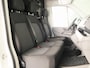 Volkswagen Crafter 35 2.0 TDI L3H3 Comfortline EURO VI 140 pk Automaat | Verlengde garantie | Navigatie | Trekhaak | Parkeersensoren | Achteruitrijcamera |