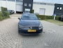 Volkswagen Golf Variant 1.0 eTSI Life Business | 110 PK | Automaat | Ergo Active Massage Stoelen | Stoelverwarming | Parkeersensoren | Navigatie | Carplay / Android Auto