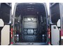 Volkswagen Crafter 35 2.0 TDI L3H3 177PK AUT. LED, 2X SCHUIFDEUR, TREKHAAK, STOELVERWARMING, GEVEERDE STOEL, AIRCO, PARKEERSENSOREN