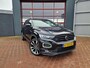 Volkswagen T-Roc 1.5 TSI Sport Business R 12MND BOVAG GAR | NAVI | CAMERA | TREKHAAK | 19" LMV