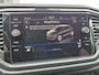 Volkswagen T-Roc 1.5 TSI Sport Business R 12MND BOVAG GAR | NAVI | CAMERA | TREKHAAK | 19" LMV